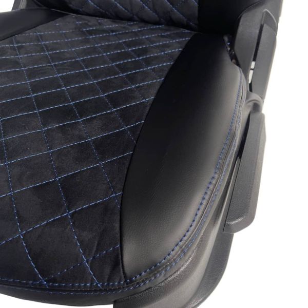 Чехлы Алькантара на Mitsubishi ASX (2010+)