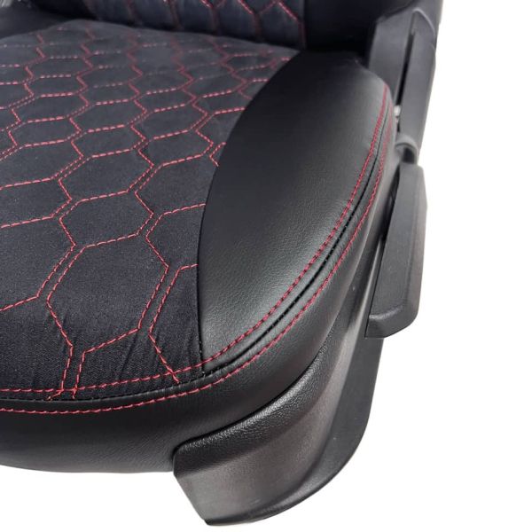 Чехлы Алькантара на Mitsubishi ASX (2010+)