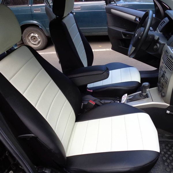 Чехлы Автопилот на Opel Astra H универсал 2004-2015 г.в.