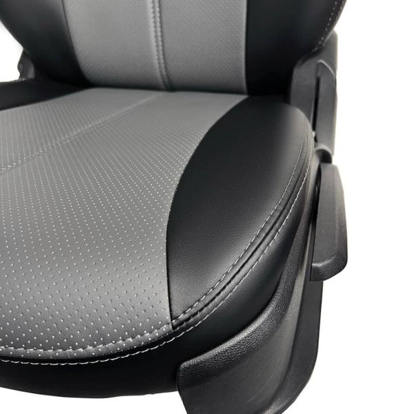 Чехлы Экокожа на Skoda Yeti 2009-2018 г.в.