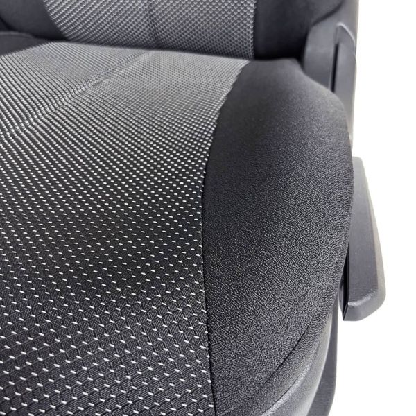 Чехлы из Жаккарда на Haval Jolion